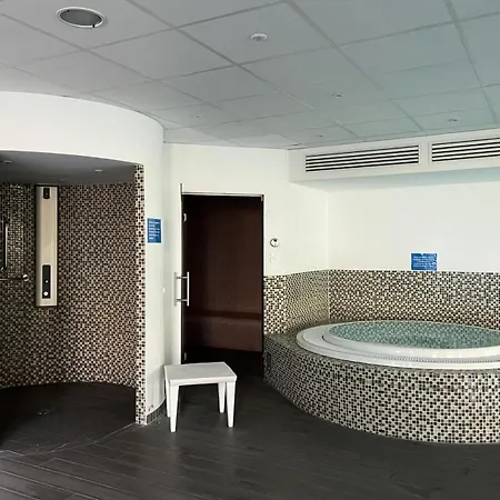 شقة Boviva - Tres Belles Prestations Pour Cette De Standing ! Piscine, Jacuzzi, Espace Fitness ! Mae-5684 *